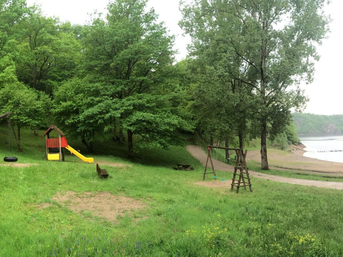 Comfortable Holiday Home Near The Lake Beaulieu  ภายนอก รูปภาพ